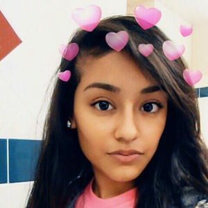 Meet your Posher, Cassandra